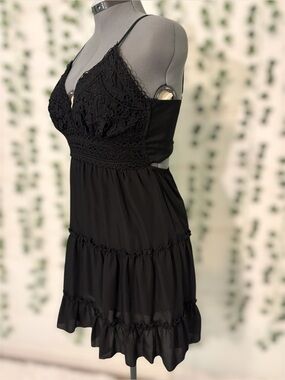 Size medium black sundress
